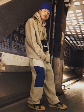 「FR2」｜「アイテム（ニットキャップ/ビーニー）」を使った、武田陽彩さん（メンズ・173cm）の冬コーディネート
