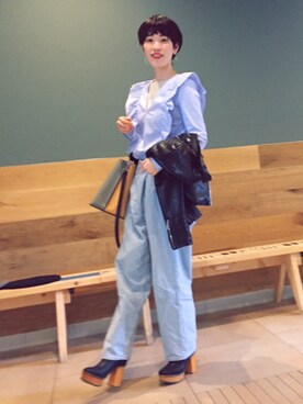 「MOUSSY（マウジー）のWOODEN HEEL BOOTS（ブーツ）」を使った、Hitominさん（レディース・166cm）の冬コーディネート