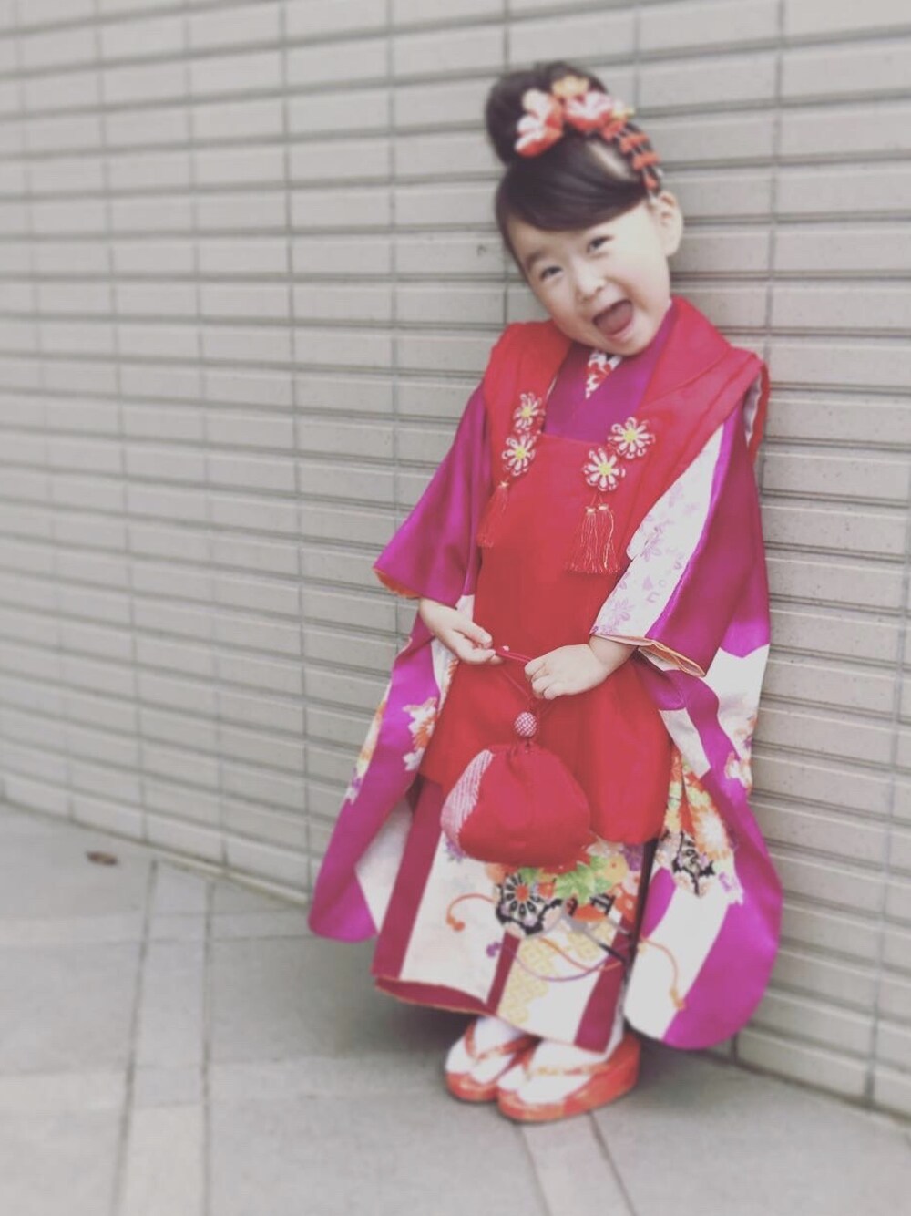 「七五三、七五三３歳、3歳、ママのお下がり、和装、レトロ、被布」｜「ママの着物のアイテム（浴衣、パープル系）」を使った、___ai__さん（キッズ・90cm）の秋コーディネートの1枚目の写真