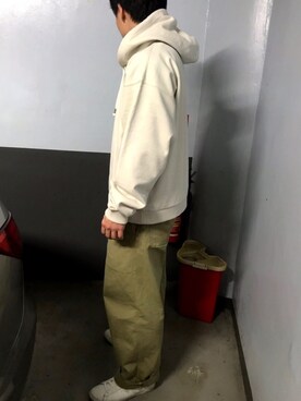 「オーストラリア軍のアイテム（チノパンツ、ベージュ系）」を使った、ぶぶさん（メンズ・168cm）の冬コーディネート