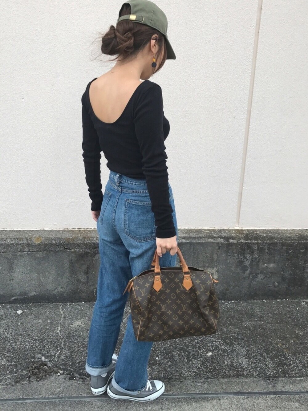LINAさんの「Skin shoulder long tee（BLACK BY MOUSSY）」を使ったコーディネート