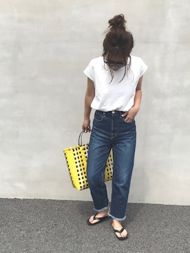 「アコモデ」｜「アイテム（ビーチサンダル）」を使った、LINAさん（レディース・159cm）の夏コーディネート