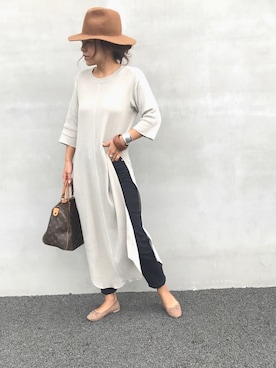 「H&M DIVIDED（エイチアンドエム　ディヴァイデッド）のアイテム（バレエシューズ）」を使った、LINAさん（レディース・159cm）の秋コーディネート