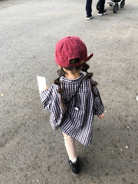 「Ocean&Ground（オーシャン&グラウンド）のアイテム（キャップ）」を使った、fumiiifukuuuさん（キッズ・90cm）の秋コーディネート