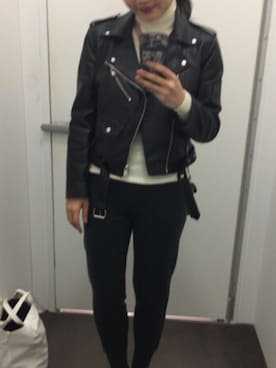 「UNIQLOU」｜「アイテム（ライダースジャケット）」を使った、aさん（レディース・160cm）の冬コーディネート