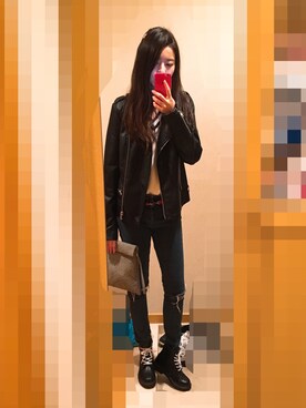 「ラインニット」｜「アイテム（ライダースジャケット）」を使った、YUI さん（レディース・156cm）の冬コーディネート