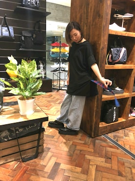 「DIESEL（ディーゼル）のアイテム（Tシャツ/カットソー、ブラック系）」を使った、minamiyukiさん（レディース・158cm）の夏コーディネート