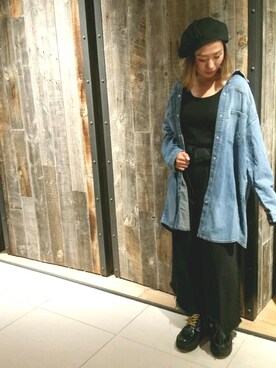 「DIESEL（ディーゼル）のアイテム（シャツ/ブラウス、ブルー系）」を使った、minamiyukiさん（レディース・158cm）の秋コーディネート