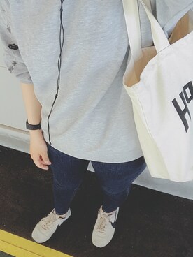 「休憩」｜葵さん（レディース・156cm）の春コーディネート