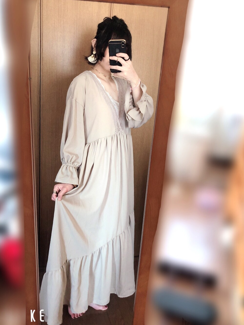 「シンプル、プチプラ、ラクチンコーデ、ベージュコーデ、w closet」｜「w closetのアシメ切替レース付きワンピース（ワンピース、ベージュ系）」を使った、momoさん（レディース・157cm）の夏コーディネートの1枚目の写真