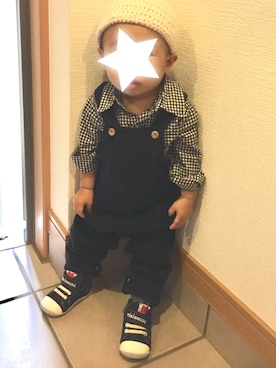「UNIQLO（ユニクロ）のアイテム（サロペット/オーバーオール）」を使った、おいもさん（キッズ・80cm）の秋コーディネート