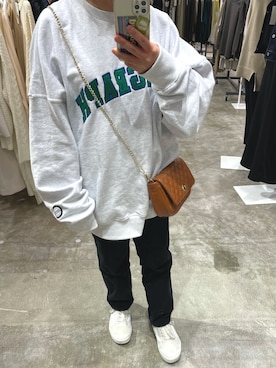 「アパレルスタッフ」｜「アイテム（スウェット）」を使った、cocoさん（レディース・150cm）の春コーディネート