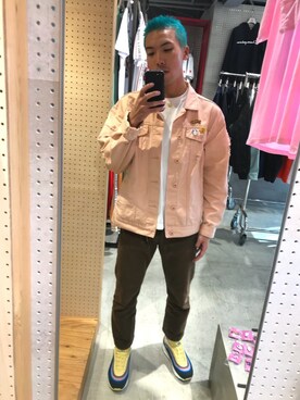 「RIPNDIP（リップンディップ）のアイテム（その他）」を使った、熊谷さん（メンズ・174cm）の春コーディネート