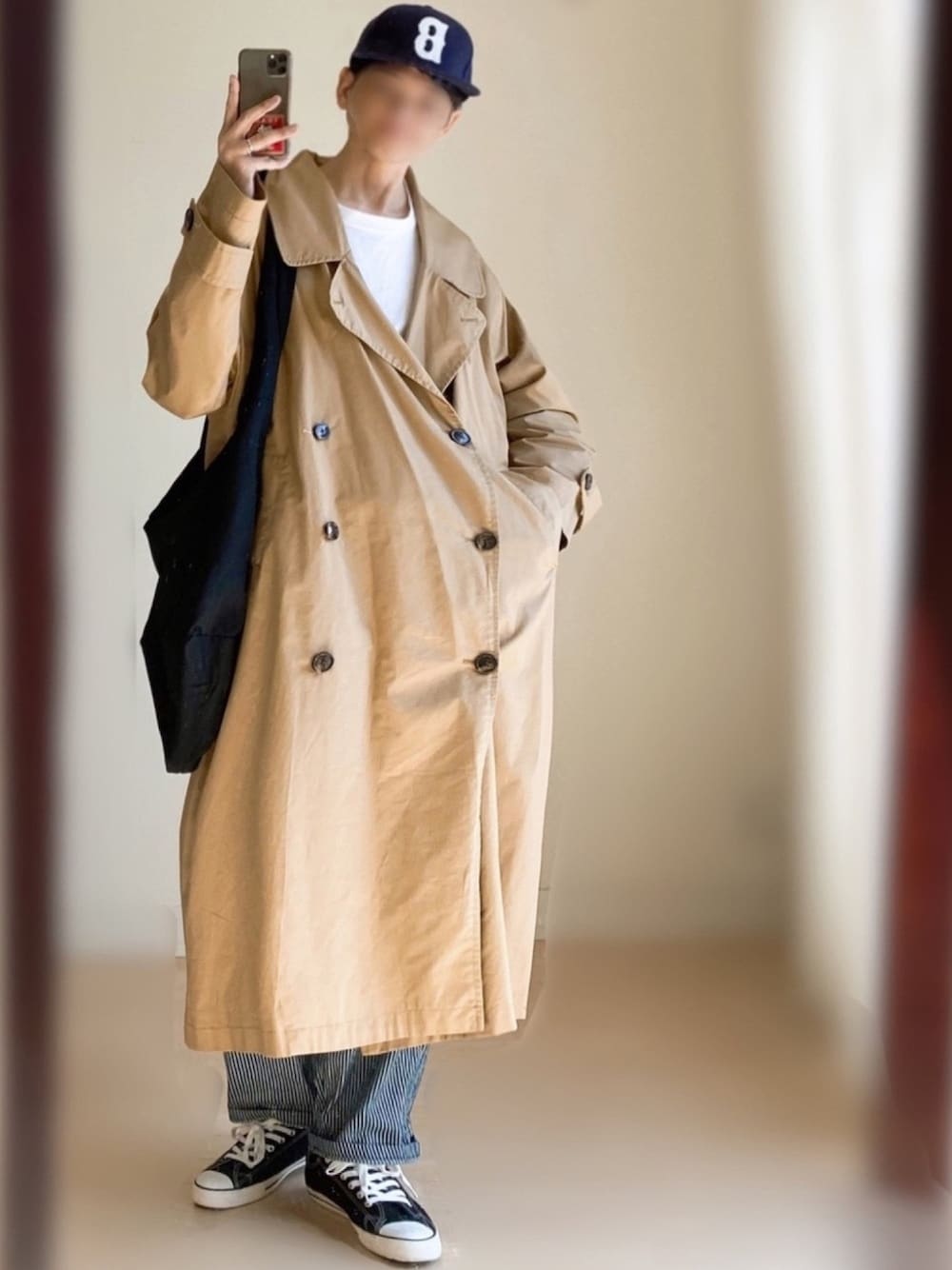 「シンプル、休日スタイル、春カラー、スニーカーコーデ、カジュアルコーデ、ビッグシルエット、キャップ」｜「DickiesのDICKEIS カバーオール オールインワン（つなぎ/オールインワン、その他）」を使った、ぱぱさん（メンズ・169cm）の春コーディネートの1枚目の写真