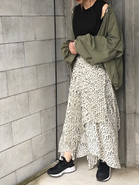 「OSMOSIS（オズモーシス）のアイテム（ブルゾン）」を使った、OSMOSISルミネ立川さん（レディース・162cm）の春コーディネート