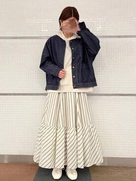 「テチチ(Te chichi)」｜「アイテム（デニムジャケット）」を使った、AKIRAさん（レディース・158cm）の春コーディネート