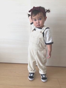 「ホワイトパンツ」｜「アイテム（サロペット/オーバーオール）」を使った、kano.gengenさん（キッズ・80cm）の秋コーディネート