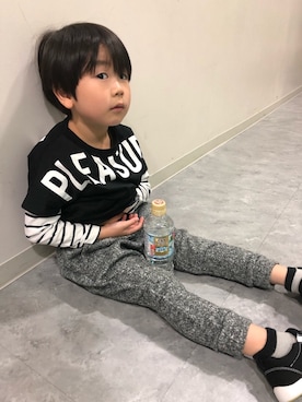 「G.O.A.T（ゴート）のアイテム」を使った、manaさん（キッズ・110cm）の秋コーディネート