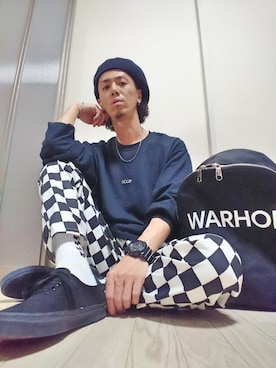 「部屋撮り」｜「アイテム（ハンチング/ベレー帽）」を使った、GAKU9さん（メンズ・174cm）の春コーディネート