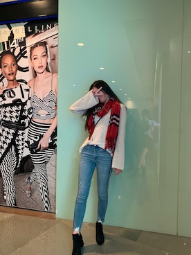 「PULL&BEAR（プルアンドベア）のアイテム（ブーツ）」を使った、Cindy.CCさん（レディース・165cm）の冬コーディネート