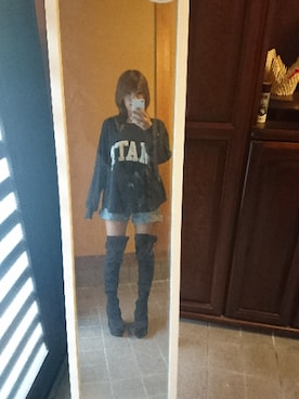 「snidel」｜「アイテム（スウェット）」を使った、恵さん（レディース・153cm）の秋コーディネート