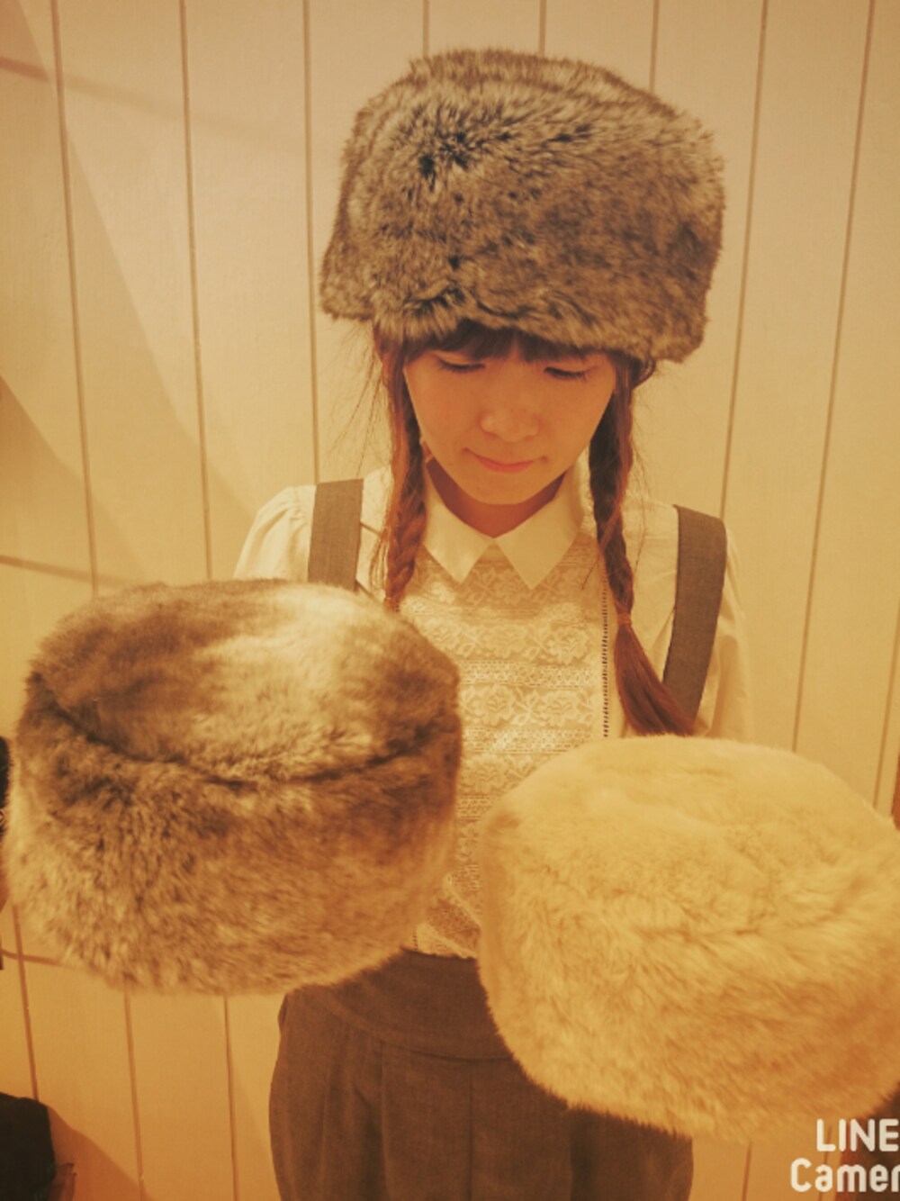 「ちょっとおめかし」｜「OVERRIDEのアイテム（帽子、ベージュ系）」を使った、山苺はぐみさん（レディース・152cm）の冬コーディネートの1枚目の写真