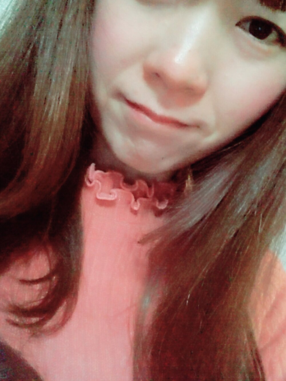 「休日スタイル」｜「w closetのアイテム（Tシャツ/カットソー、ピンク系）」を使った、山苺はぐみさん（レディース・152cm）の冬コーディネートの1枚目の写真