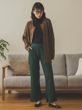 「アイテム（バレエシューズ）」を使った、i.w.u_officialさん（レディース・170cm）の秋コーディネート