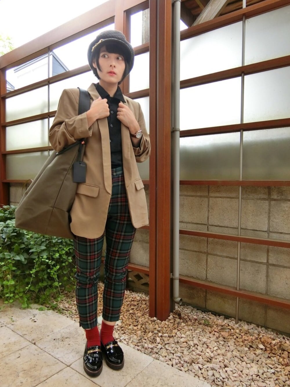 「チェック柄に恋してる、秋コーデ、英国風、チェックパンツ、ZARA、キャスケット、CA4LA、タータンチェック、ローファー、ORiental TRaffic」｜「CA4LAのANNE（キャスケット、グリーン系）」を使った、さっとん🐸さん（レディース・155cm）の秋コーディネートの1枚目の写真