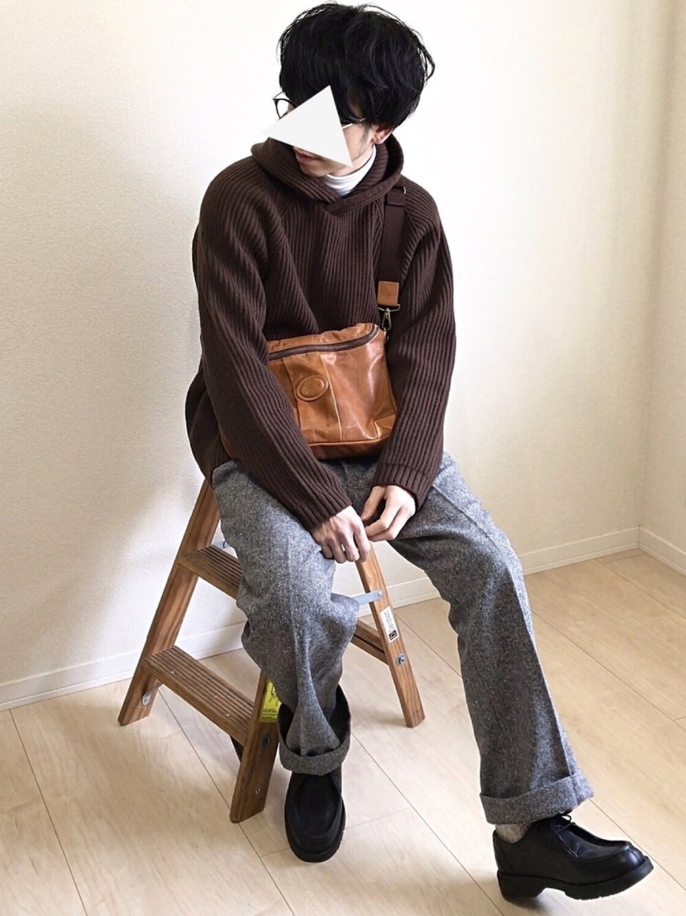 「ニットパーカー、ワイドパンツ」｜「Steven Alanの＜Steven Alan＞ HAMILTON WOOL HOODIE/ﾊﾟｰｶｰ（ニット/セーター、ブラウン系）」を使った、しゅんたろーさん（メンズ・177cm）の冬コーディネートの1枚目の写真