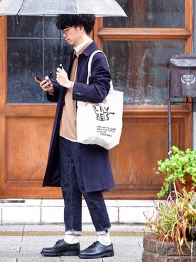 「秋のブラウンスタイル」｜「アイテム（ステンカラーコート）」を使った、しゅんたろーさん（メンズ・177cm）の秋コーディネート