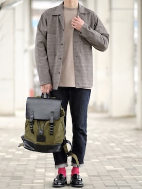 「zozoデニム」｜「アイテム（スウェット）」を使った、しゅんたろーさん（メンズ・177cm）の春コーディネート
