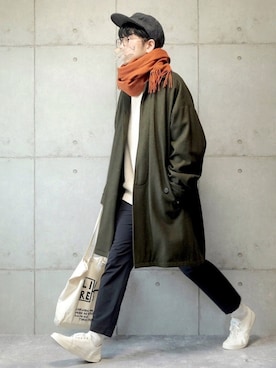 「カラーマフラー」｜しゅんたろーさん（メンズ・177cm）の冬コーディネート