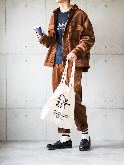 しゅんたろーさんのコーディネート