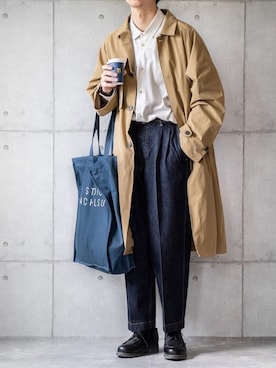 「テーパードデニム」｜「アイテム（トレンチコート）」を使った、しゅんたろーさん（メンズ・177cm）の冬コーディネート