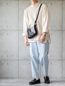 「NIDO（ニド）のアイテム（パンツ）」を使った、しゅんたろーさん（メンズ・177cm）の春コーディネート