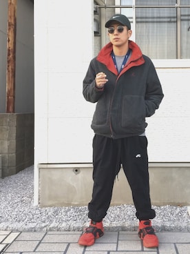 「nike sb 」｜「アイテム（ナイロンジャケット）」を使った、りゅういち先生さん（メンズ・178cm）の秋コーディネート