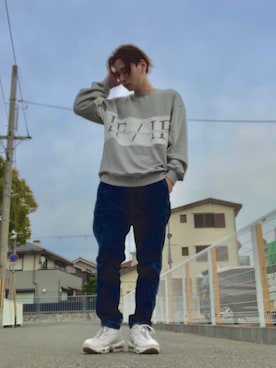 「スニーカー男子」｜RE-JI        さん（メンズ・175cm）の冬コーディネート