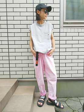 outfits with nike tanjun sandals