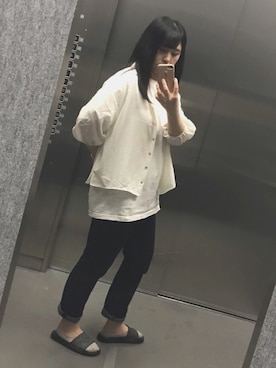 「アイテム（PC・スマホグッズ/家電）」を使った、toさん（レディース・160cm・20代）の春コーディネート
