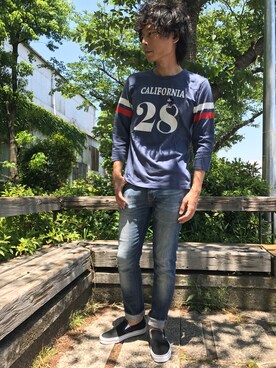 「ミッキーT」｜「アイテム（スリッポン）」を使った、Tsutomu Echizenさん（メンズ・172cm）の春コーディネート