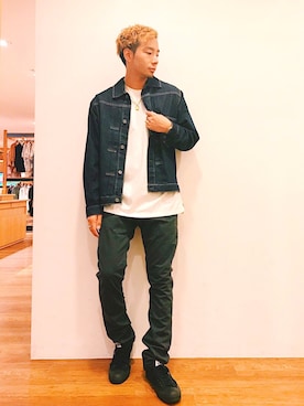 「SEVENDAYS=SUNDAY（セブンデイズサンデイ）のアイテム（デニムジャケット）」を使った、higucciさん（メンズ・175cm）の秋コーディネート