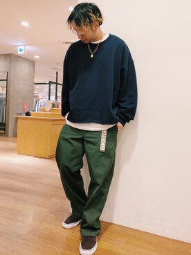 「JERZEES（ジャージーズ）のアイテム（スウェット）」を使った、higucciさん（メンズ・175cm）の冬コーディネート