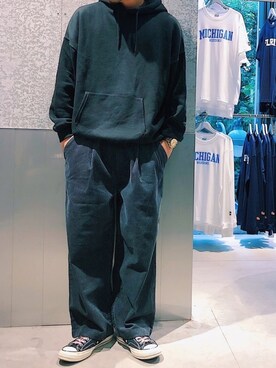「koe（コエ）のアイテム（パーカー）」を使った、higucciさん（メンズ・175cm）の秋コーディネート