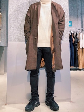 「koe（コエ）のアイテム（ダウンジャケット/コート）」を使った、higucciさん（メンズ・175cm）の秋コーディネート