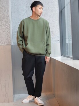 「koe（コエ）のアイテム（スウェット）」を使った、higucciさん（メンズ・174cm）の春コーディネート