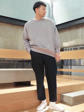 「koe（コエ）のアイテム（スウェット）」を使った、higucciさん（メンズ・174cm）の春コーディネート