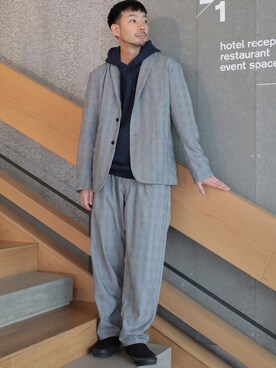 「koe（コエ）のアイテム（パーカー）」を使った、higucciさん（メンズ・174cm）の春コーディネート