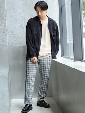 「koe×THOM BROWNE（コエトムブラウン）のアイテム」を使った、higucciさん（メンズ・174cm）の夏コーディネート