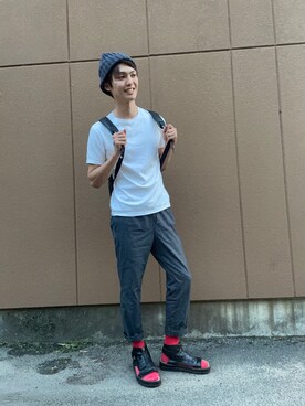 サンダルを使った 差し色 赤 のメンズ人気ファッションコーディネート Wear
